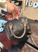 Lv as is junk lot